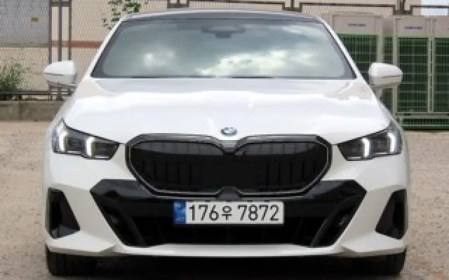 인천중고차단지 5시리즈 (G60) 520i 매물 사진 5 - 2024/02 39,934km