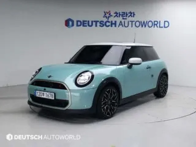 인천중고차단지 - 2025년식, 4,889km 매물 인천중고차단지 매물 사진 15 - 2025년 4,889km